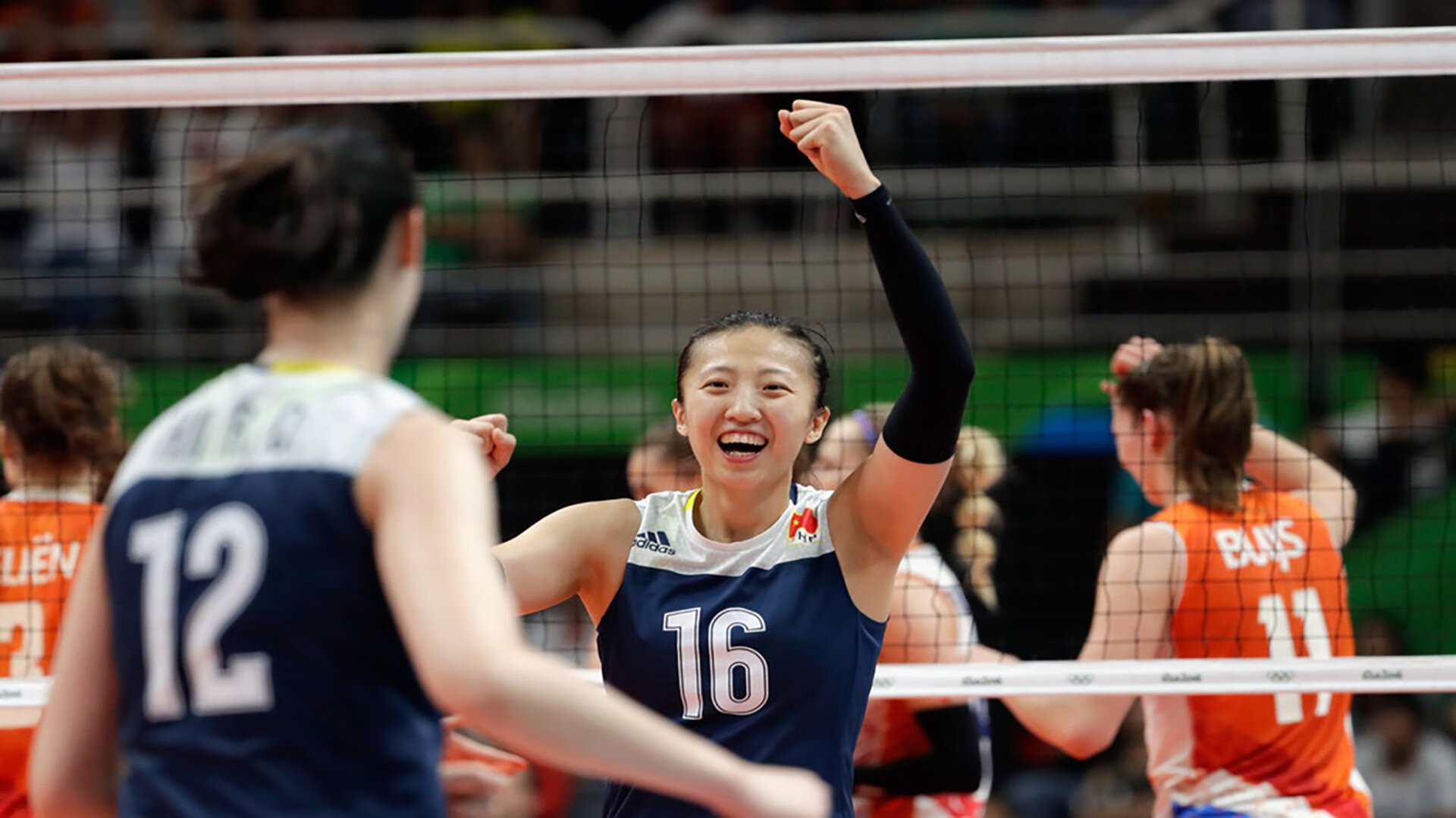 2026世界杯G组惊天冷门,越南3-0完胜罗马尼亚,苏亚雷斯神机妙算打造亚洲新神话